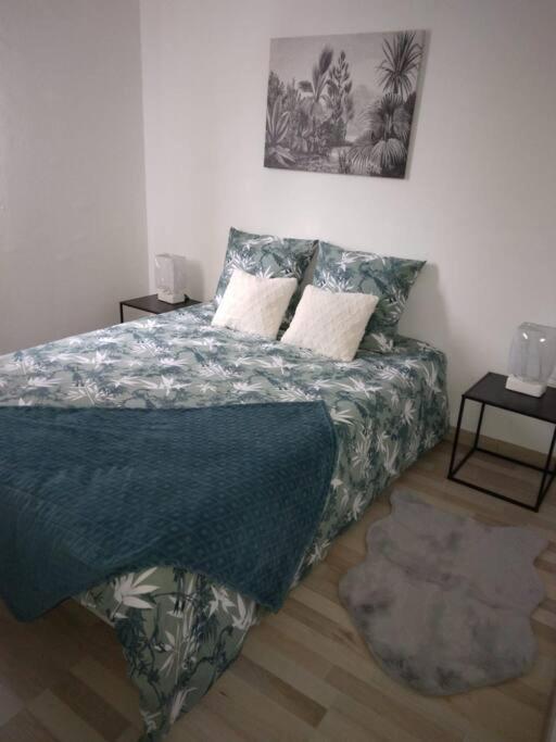 Appartement Cosy Avec Terrasse Vaux-Sur-Seine Buitenkant foto