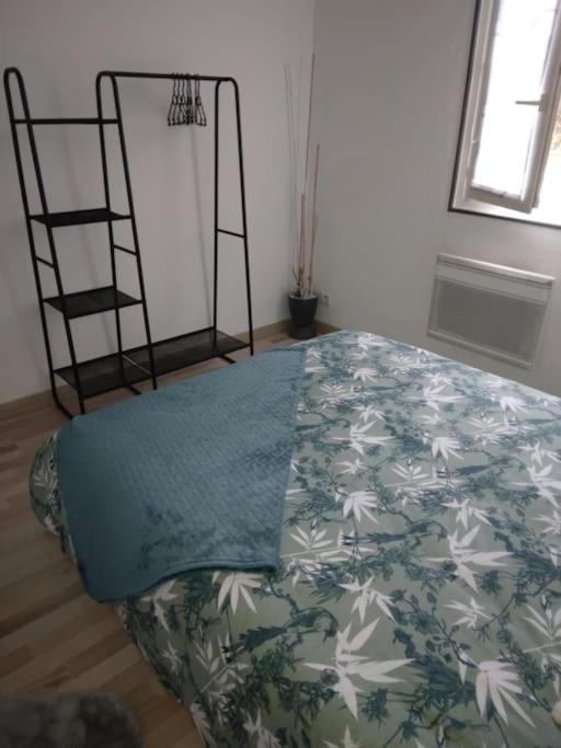 Appartement Cosy Avec Terrasse Vaux-Sur-Seine Buitenkant foto